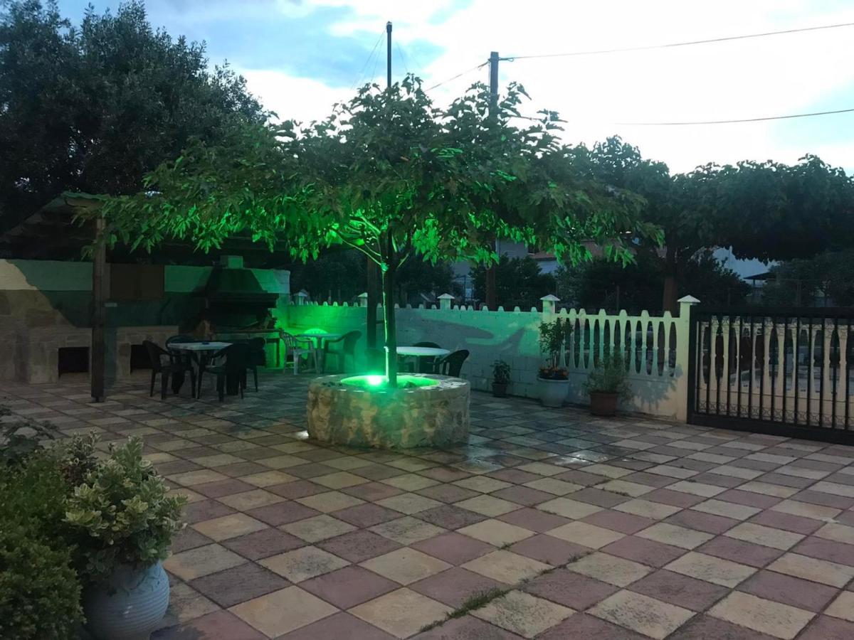 Tsatsoni - Anastasiou Studios Velika (Thessaly) Exterior foto